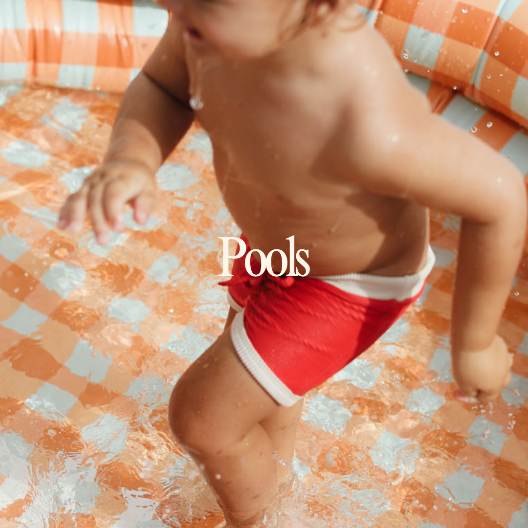 Pools USA & UK (with pools collection image)